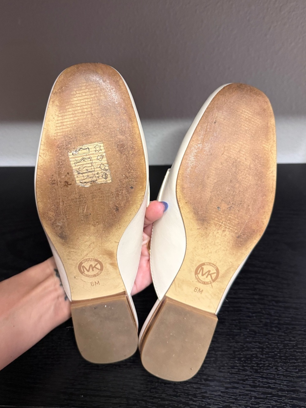 Michael Kors Tiffanie White Leather Mule Loafers Size 6 - Picture 4 of 4